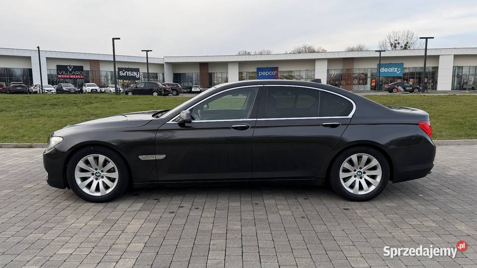 BMW Seria 7 30d 245 2009 Zarejestrowana 245KM