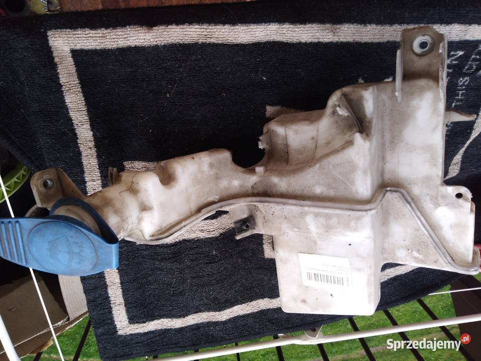 PASAT b6 zbiornik spryskiwacza rozrusznik Rok produkcji 2009 Dąbrowa Górnicza