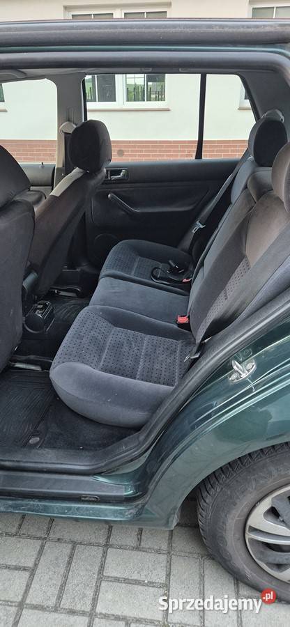 VW GOLF 4 HATCHBACK 1400 BENZYNA Rok produkcji 1998 dolnośląskie Głogów
