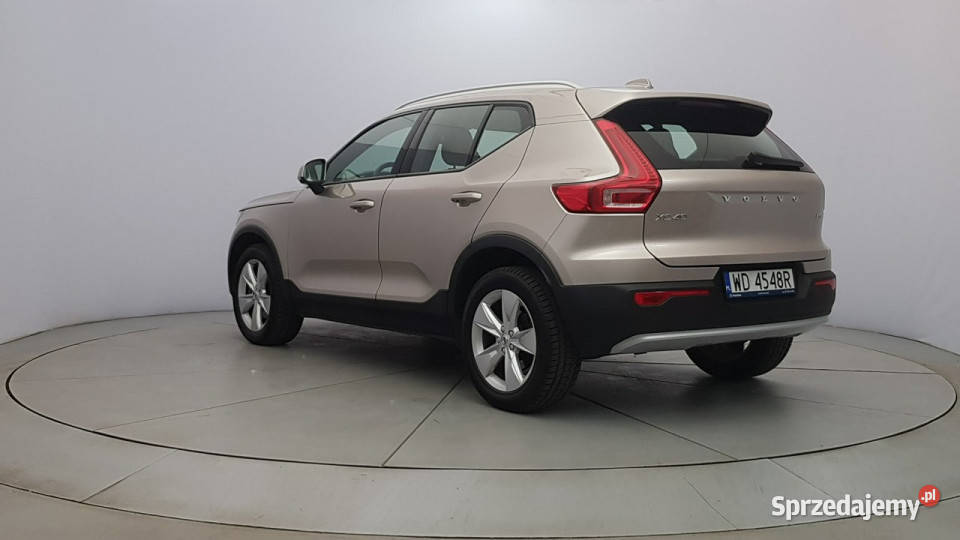 Volvo XC 40 B3 Core aut Z Polskiego Salonu 1969cm3 Warszawa