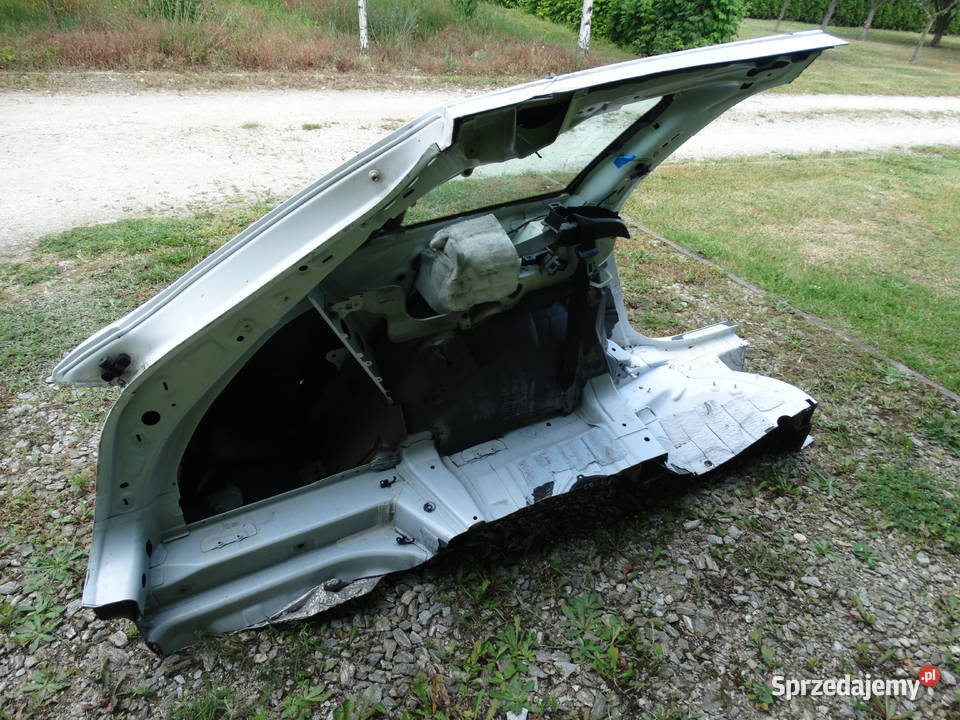 AUDI A6 C7 KOMBI AVANT 1118 LY9C BŁOTNIK osobowe Błotniki Łosieniec