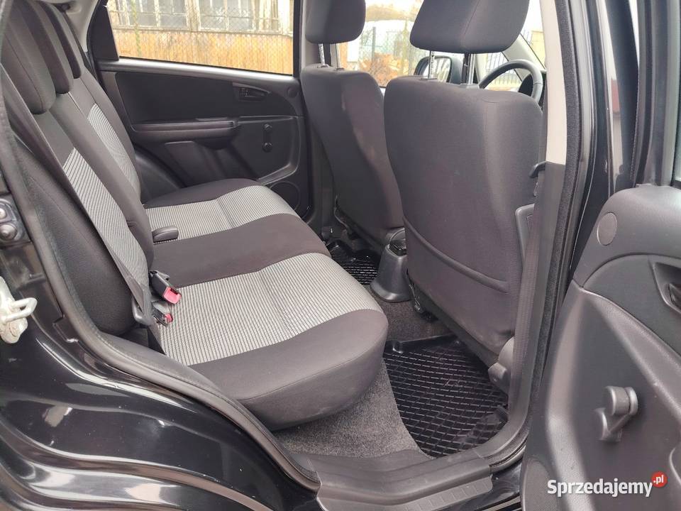 Fiat Sedici 16 4x4 2007r kupiony w polskim salonie Hajnówka sprzedam