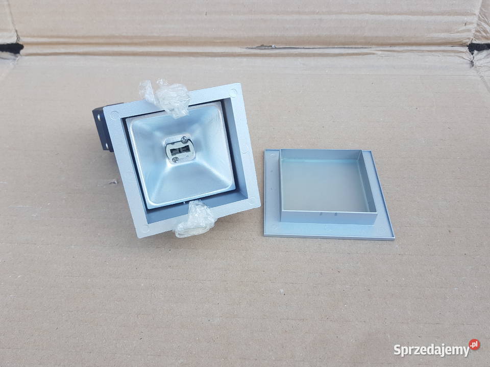 Lampa wpuszczana do sufitu SCHODOWA kwadrat G9 4 mazowieckie sprzedam