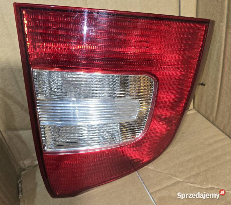 Lampa lewa tył Skoda octavia II lift Motoryzacja Kielno