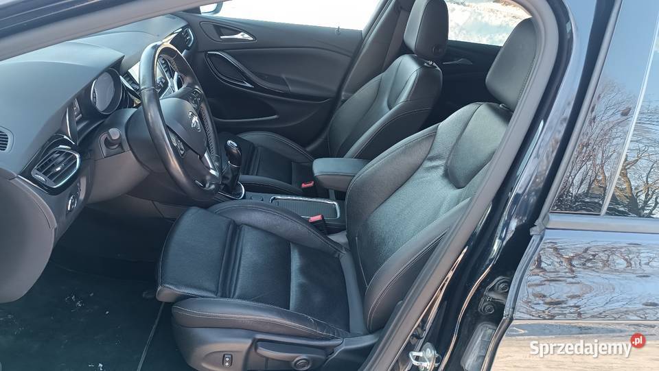 Opel Astra K 2018r Full LED matrixoryginalny Zamość