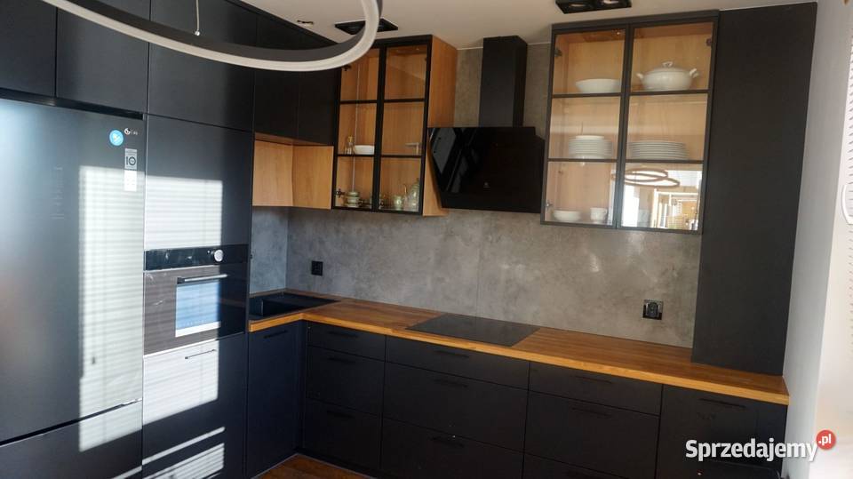 Sprzedam mieszkanie na osiedlu Zawady w piwnica