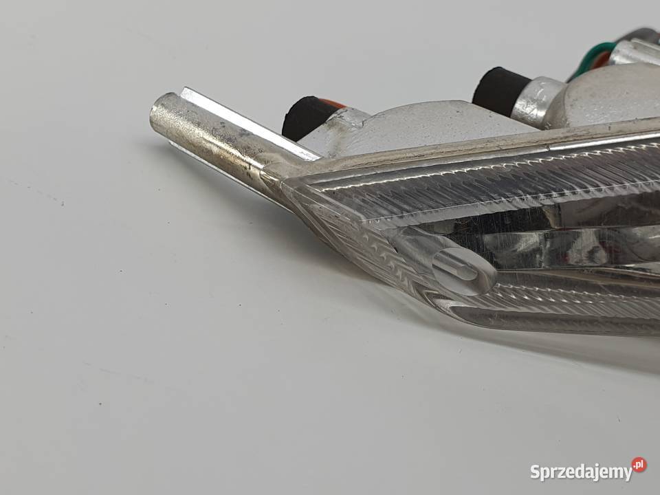 KIERUNKOWSKAZ LEWY PEUGEOT EVIVACITY