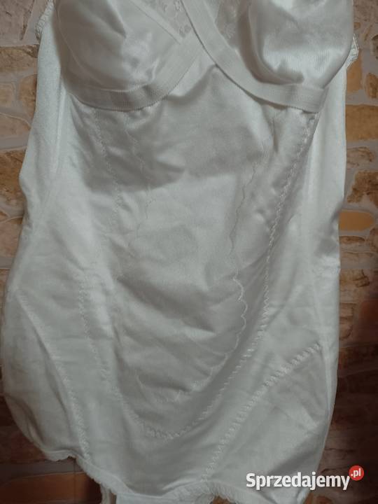 38M 85B TriumphWytworne białe Body Mocno Miseczka B sprzedam