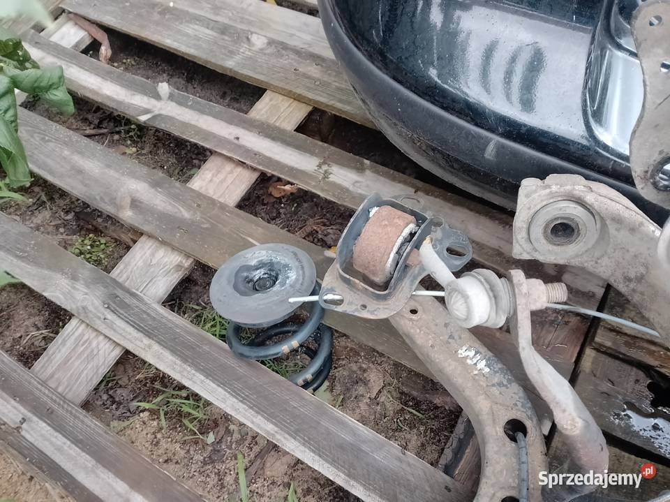 Belka sanki tylne BMW E46 20d 150 kombi Szamocin