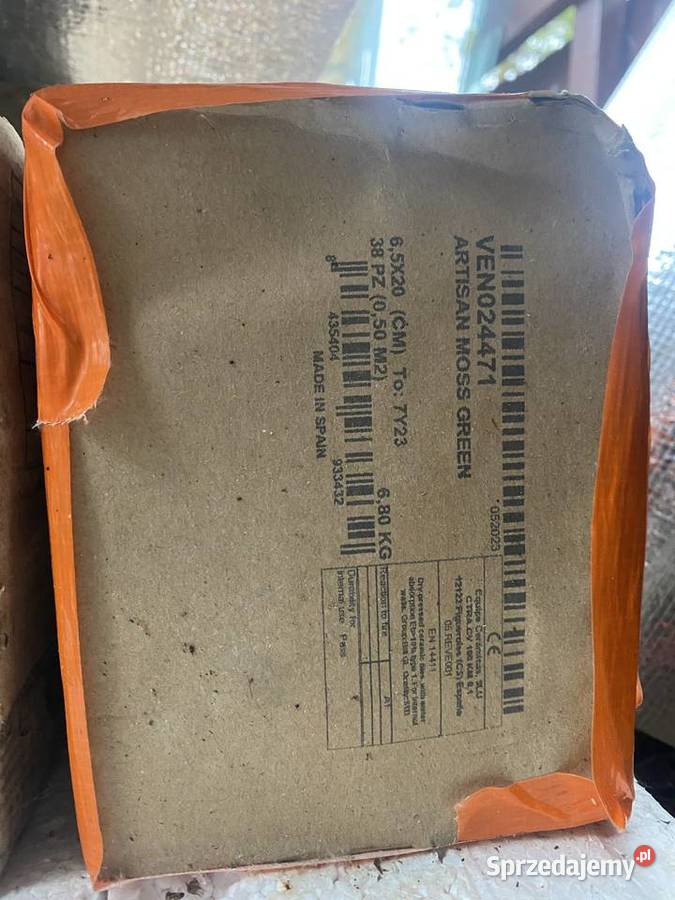 glazura zielona cegiełka hiszpańska Płytki ścienne Szczaki sprzedam