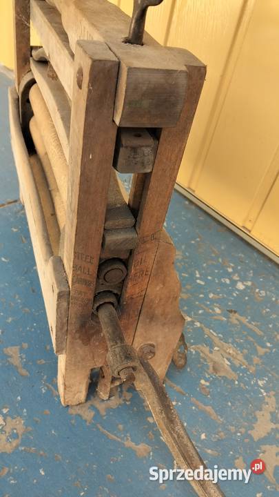 Stara zabytkowa wyżymaczka retro maglownica Warszawa