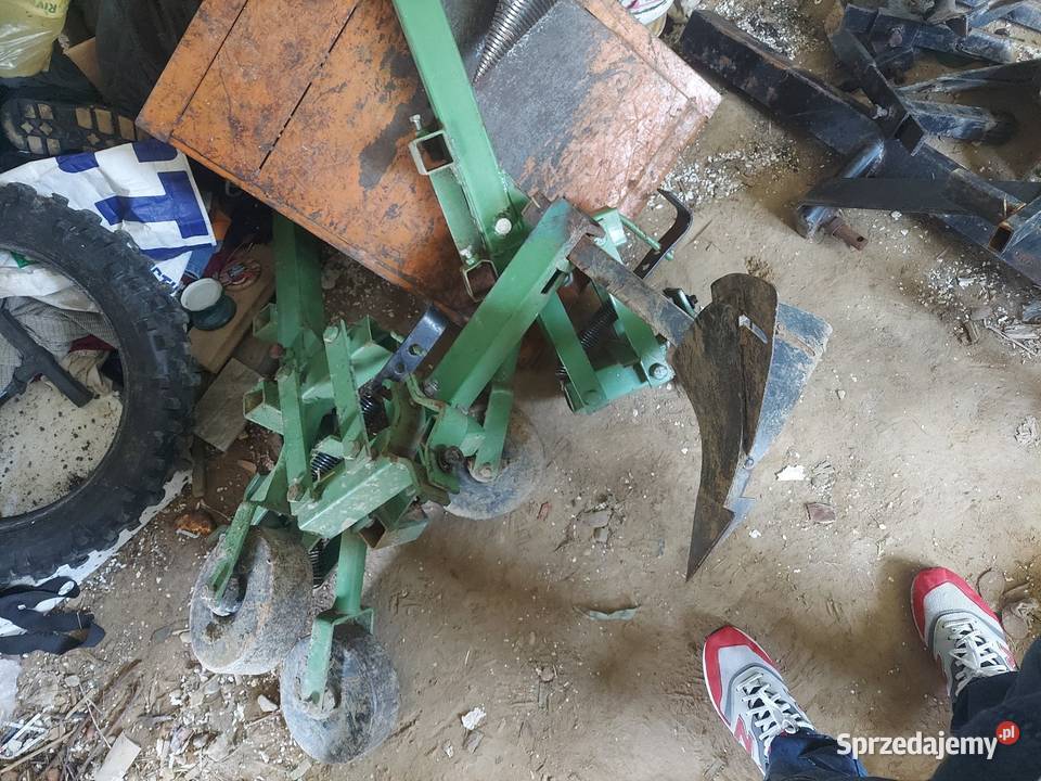 Obsypnik mini ciągnik Kubota iseki yanmar Blizne