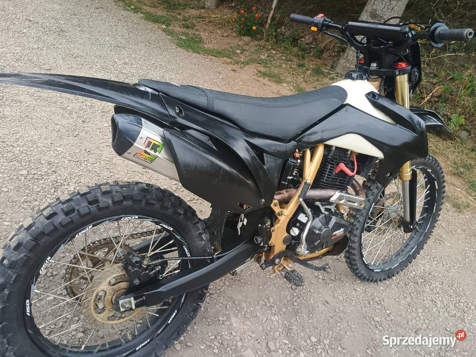 Cross Asix XB88 300 2024 stan super Sanok sprzedam