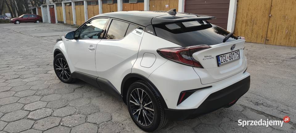 Toyota CHR hybrid Mały przebieg Salon 1800cm3 Toyota Kielce