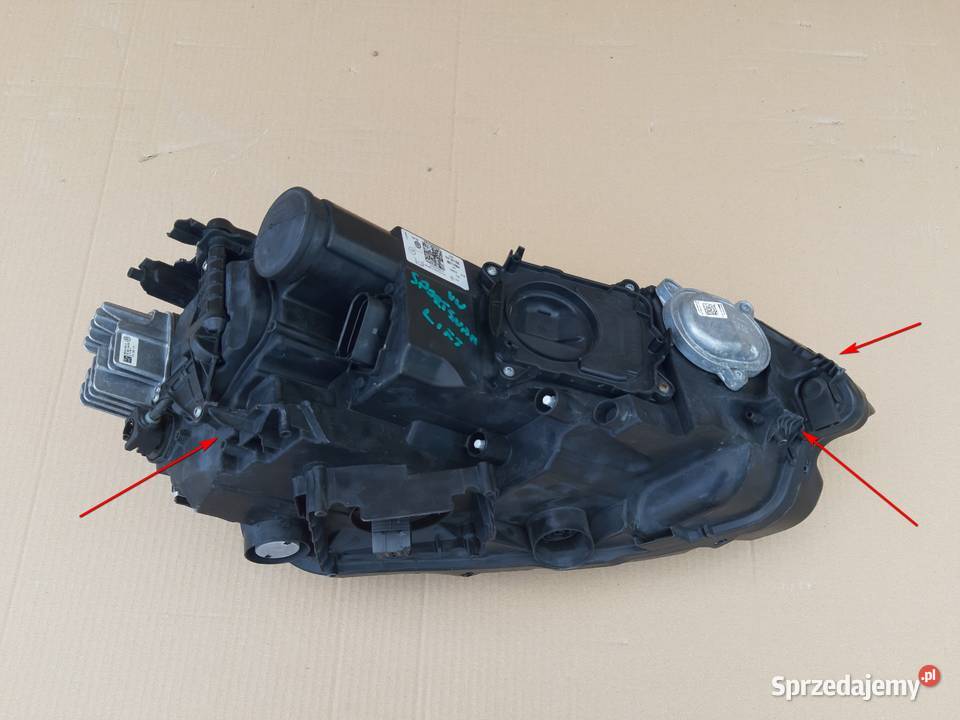 VW SPORTSVAN LIFT REFLEKTOR LEWY LAMPA FULL LED Oświetlenie Części samochodowe lubuskie Trzciel