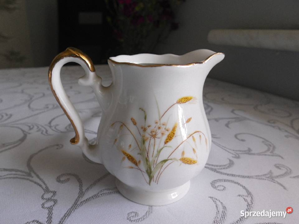 Porcelanowy mlecznik Porcelana i szkło Raszków