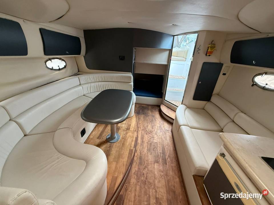 Duży jacht motorowy 125m łodź kabinowa spacerowa Wrocław