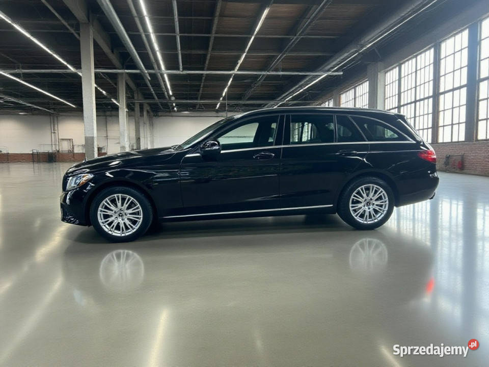 Mercedes C 180 W205 20142021 VAT marża małopolskie Kraków sprzedam