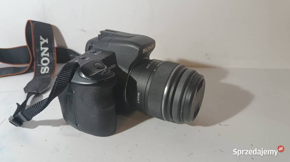 Aparat SONY 200 Obiektyw