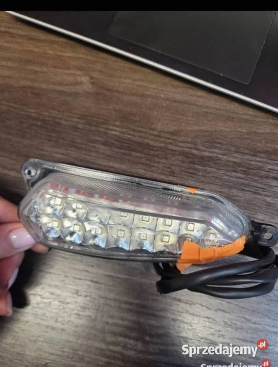 DUCATI HYPERMOTARD 795 KIERUNKOWSKAZ MIGACZ Nowy Tomyśl