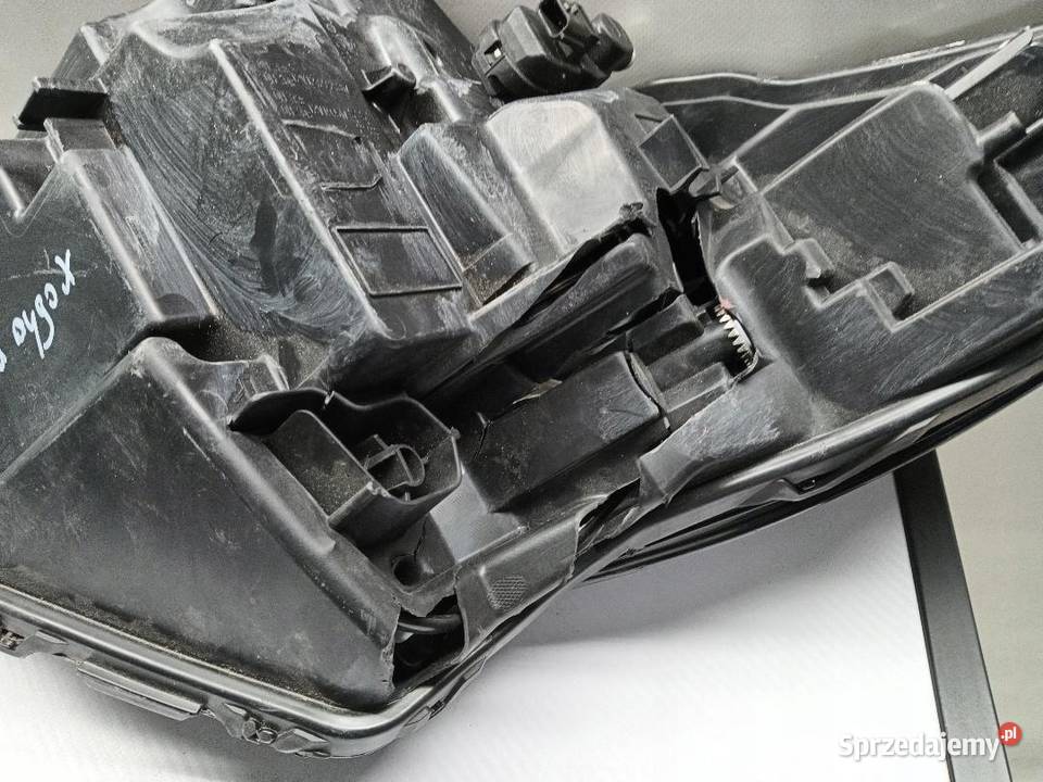LAMPA PRAWA PRZÓD PRZEDNIA TOYOTA AYGO X 2022 wielkopolskie