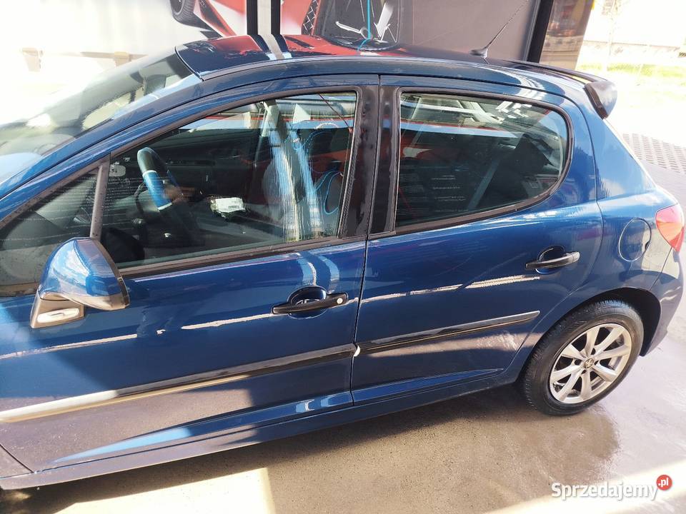 Peugeot 207 14 8V Wyszki sprzedam