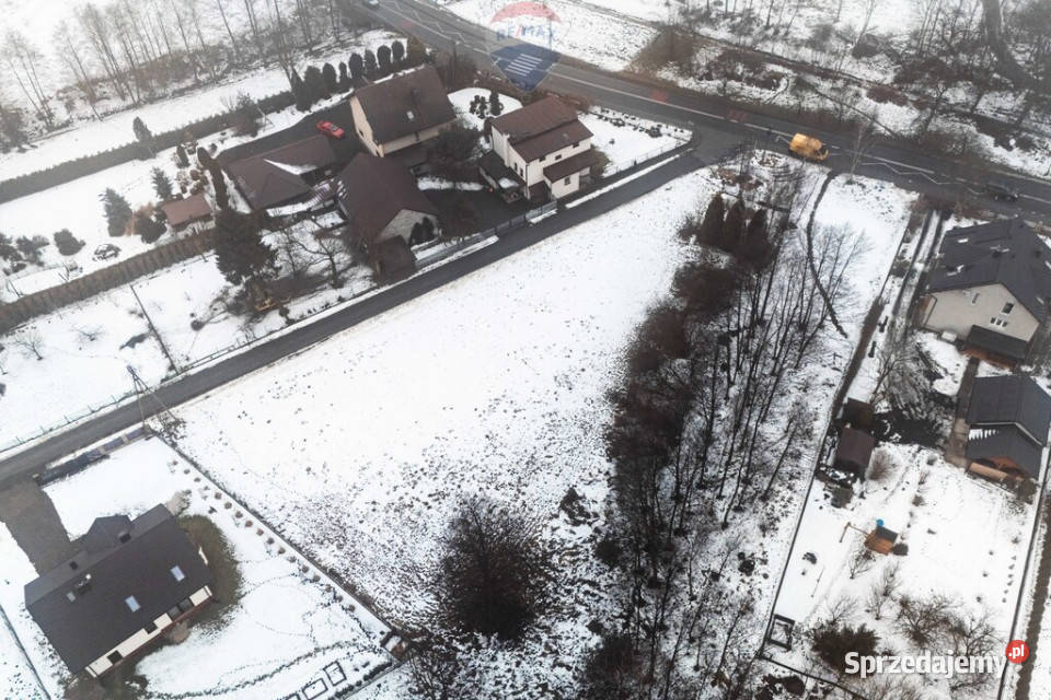 Czułówek Czernichów Budowlana Droga i media asfalt