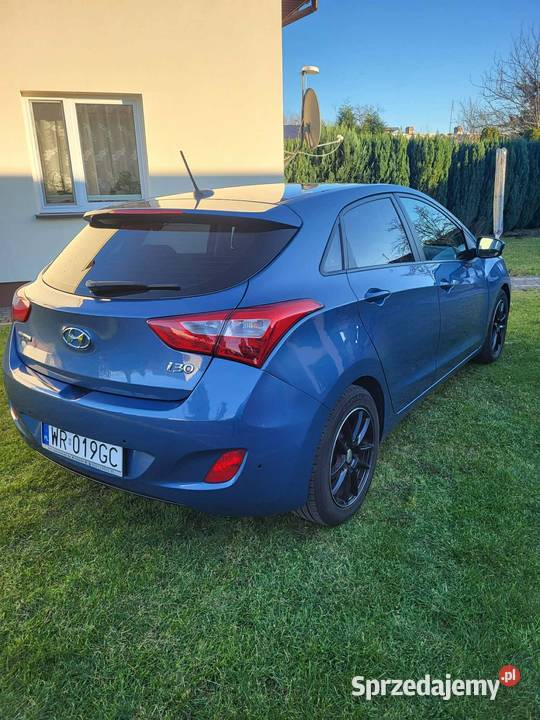 Sprzedam zadbanego HYUNDAIA I30 z 2016 r w mazowieckie Radom