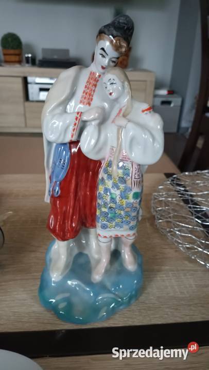 Porcelanowa figurka ZSRR ukraina para