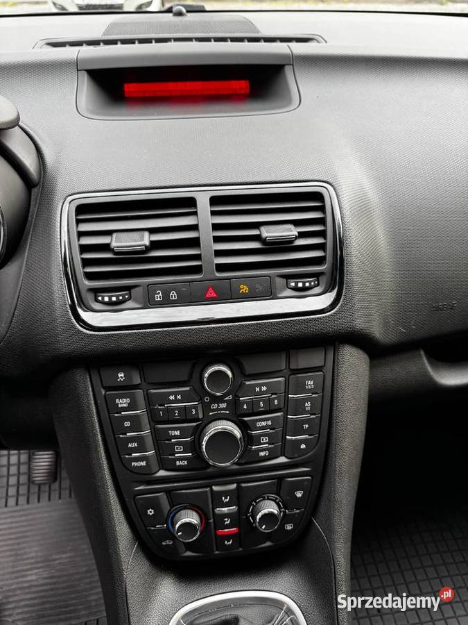 Opel Meriva 14 Turbo 120 2016 niski przebieg sprzedam