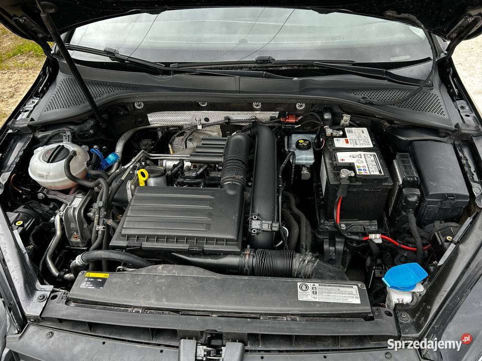 Volkswagen Golf VII 12 TSI BMT Trendline