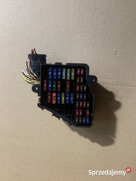 1J1970000 skrzynka bezpieczników audi a3 8L Układ elektryczny, zapłon Szczecin