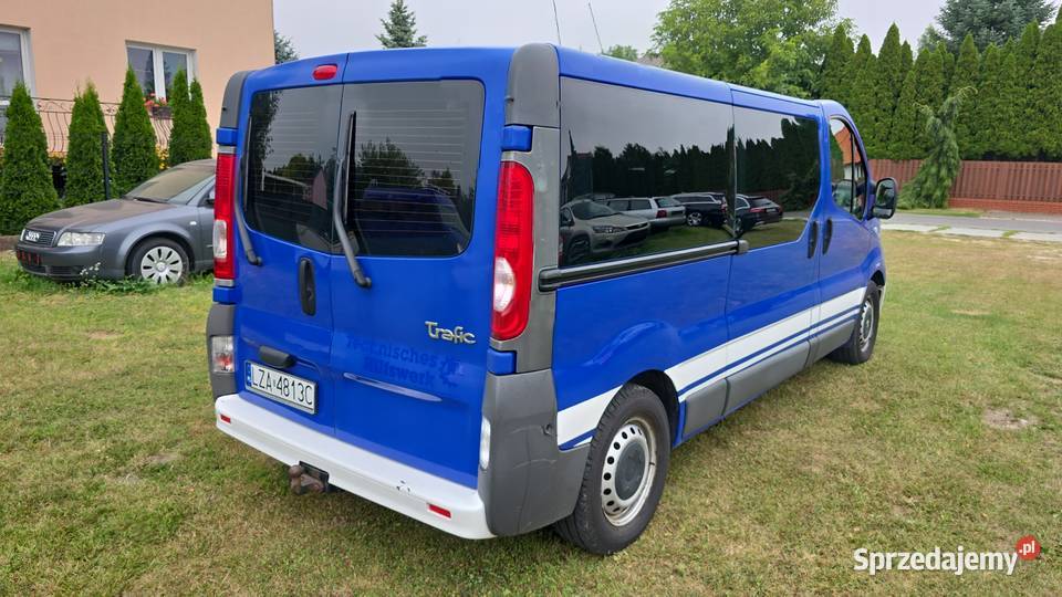 Renault trafic pesenger 25 long klima osobowy manualna lubelskie Zamość