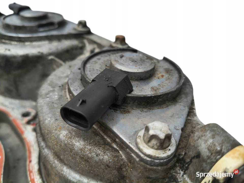 OBUDOWA ROZRZĄDU Opel Astra J Meriva B Corsa D