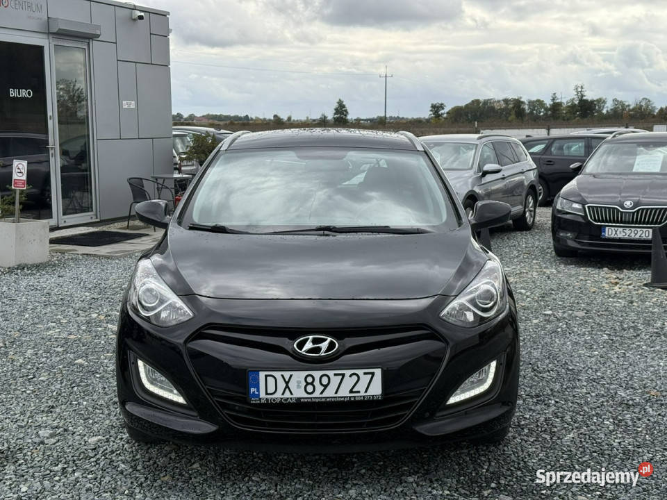 Hyundai i30 II 14 16V MPI 99 2014r 105 zadbany Wojkowice sprzedam