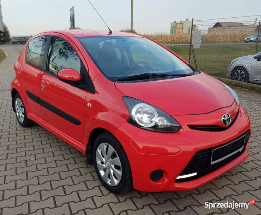 Toyota Aygo Klimatyzacja Serwisowany w ASO I komputer pokładowy wielkopolskie Suchorzew sprzedam