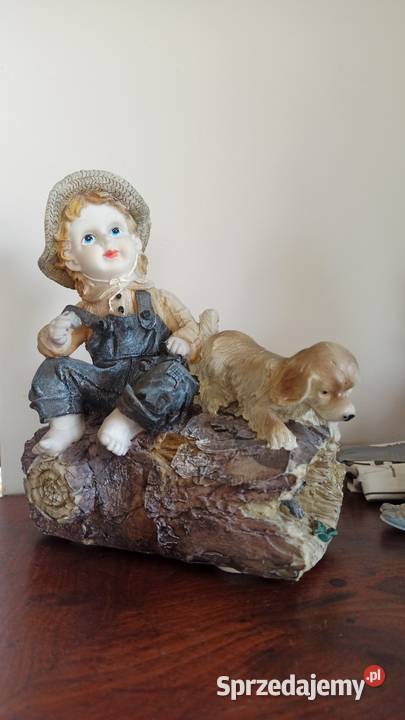 Figurka chłopca z psem Biskwitowa Piękna scenka Gdańsk