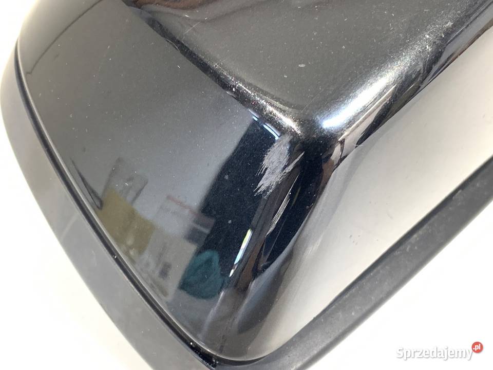 LUSTERKO PRAWY BMW E61 Kombi 0410 BLACK SAPPHIRE