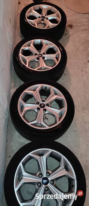 FELGI ALUMINIOWE R18 FORD OPONY NOKIAN Rozmiar 18" Radom