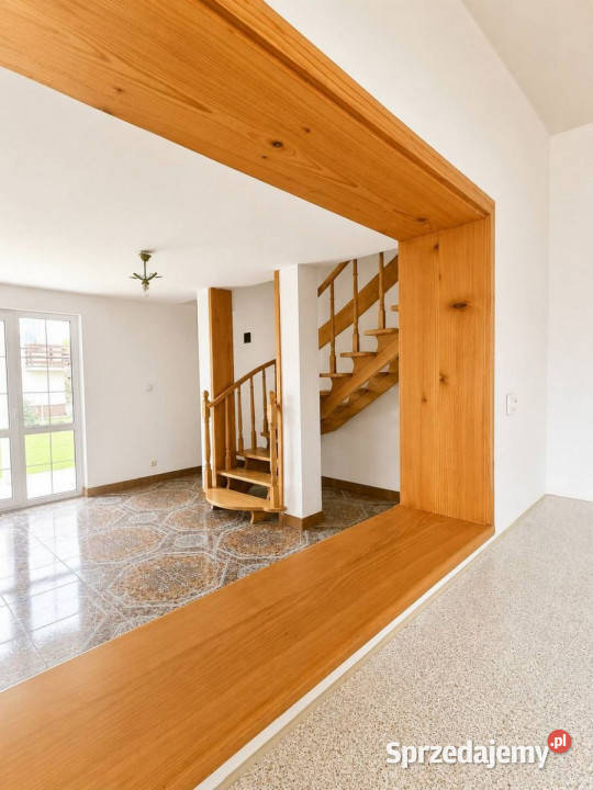 sprzedaży domu wolnostojącego Trepcza 20766 Sprzedaż