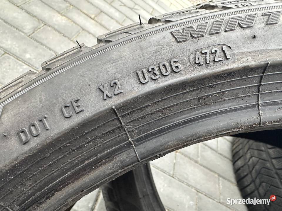 4 sztuki Pirelli Winter Sottozero 3 dwa rozmiary Samochodowe Opatów sprzedam