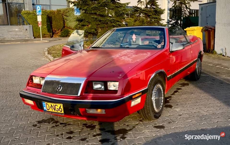 Chrysler Le Baron zarejestrowany na zabytek benzyna Skała sprzedam
