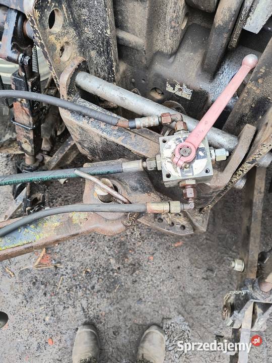 Przyczepa objętościowo wózek do kiszonki Raszków