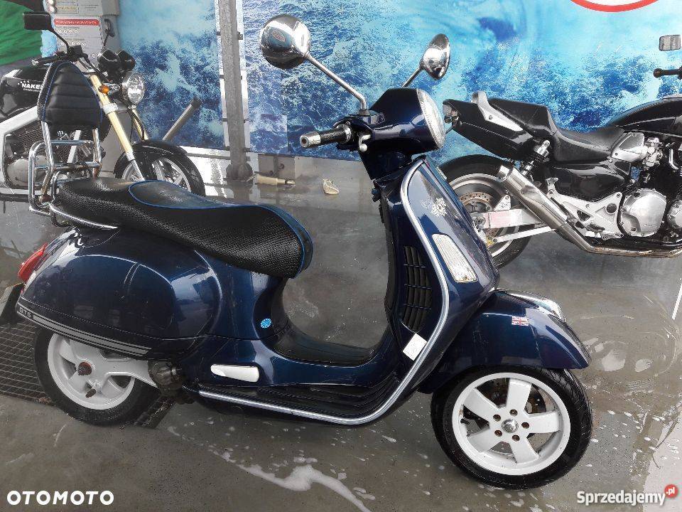 SKUTER Vespa GTS 250 GT 300 2008r