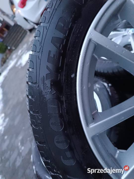 Sprzedam komplet oryginalnych kół zimowych BMW 3 Posada