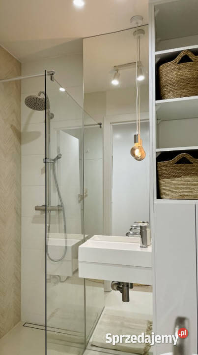 MOKOTÓW ładne 2 pokoje metrze park 3 piętra i więcej