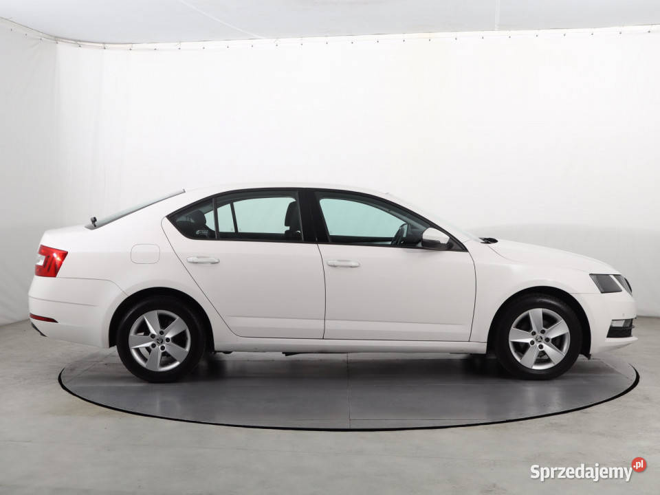 Skoda Octavia 16 TDI 85KM Katowice