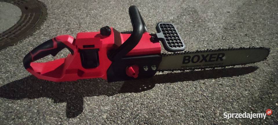 Piła łańcuchowa akumulatorowa BOXER Professional Łomża