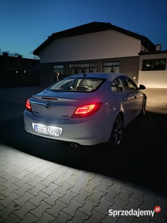 Opel Insignia 20T benzyna 220 automat 2011r komputer pokładowy Insignia łódzkie Bełchatów