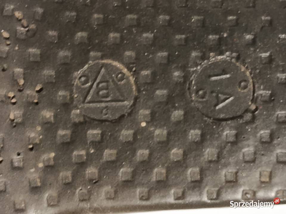 Kierownica pas bezpieczeństwa Fiat 126p maluch Rok produkcji 1985 Gniezno